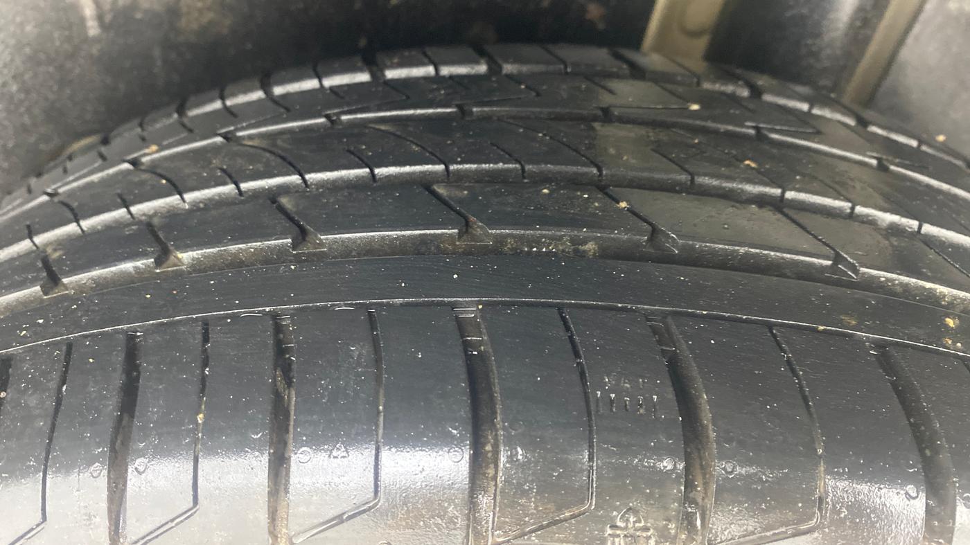 2020 MG HECTOR SHARP 1.5 DCT PETROL, Petrol, Automatic, 46,125 km, Left Rear Tyre Tread