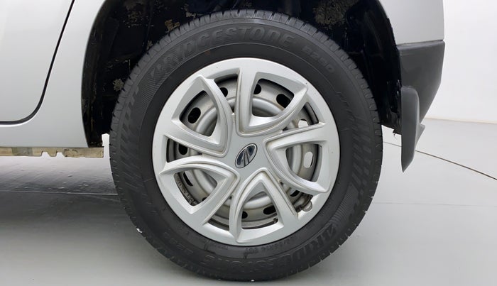 2019 Mahindra Kuv100 K2 TRIP CNG, CNG, Manual, 33,292 km, Left Rear Wheel