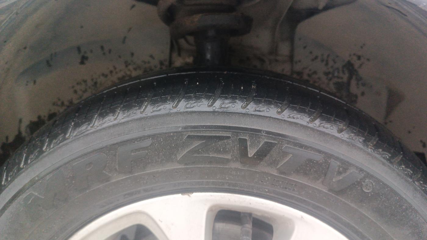 2013 Ford Classic 1.4 TITANIUM DIESEL, Diesel, Manual, 62,090 km, Right Front Tyre Tread