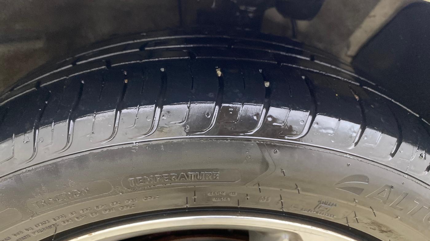 2018 Hyundai Verna 1.6 SX (O) CRDI MT, Diesel, Manual, 88,512 km, Right Front Tyre Tread
