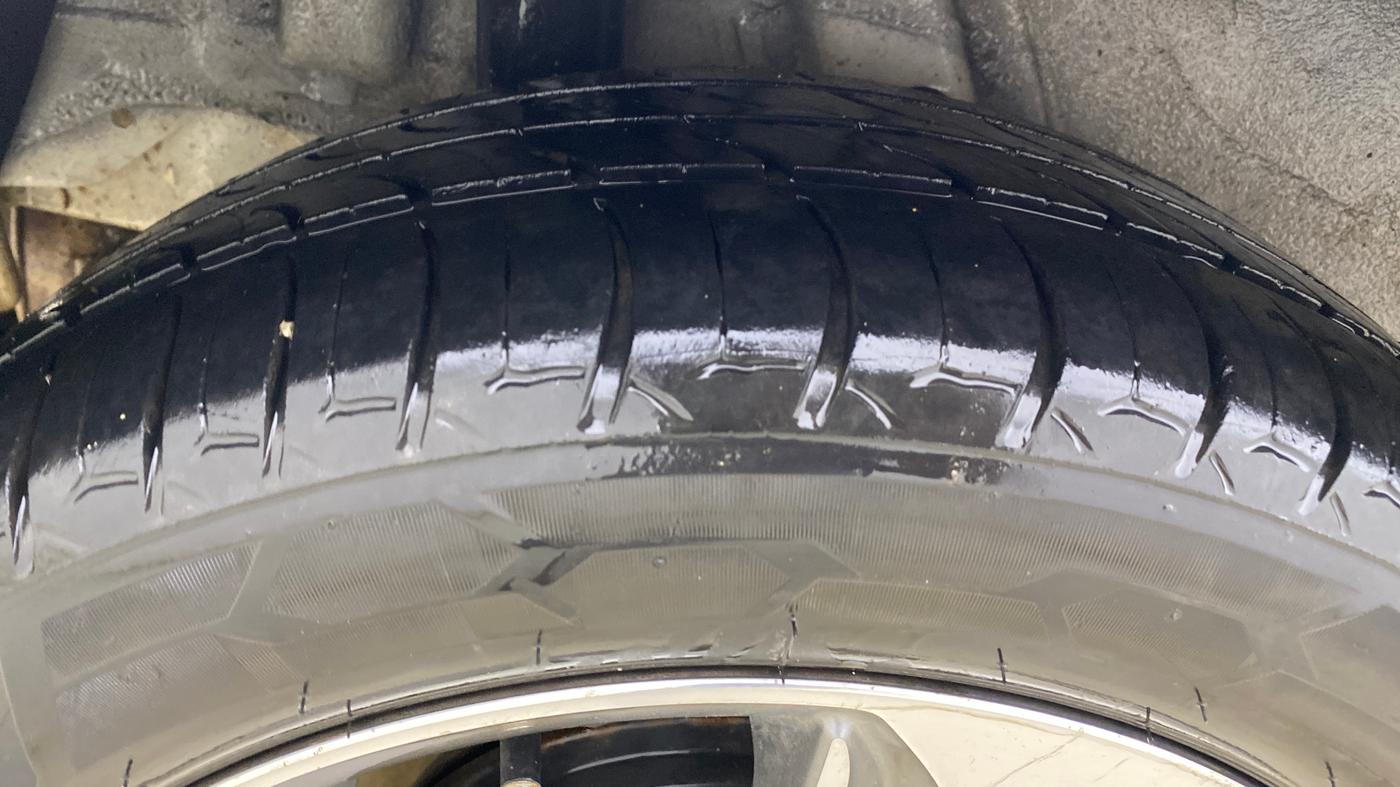 2018 Hyundai Verna 1.6 SX (O) CRDI MT, Diesel, Manual, 88,512 km, Right Rear Tyre Tread