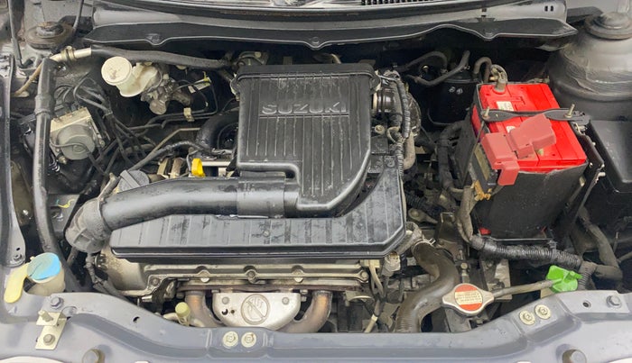 2013 Maruti Swift ZXI, Petrol, Manual, 81,990 km, Engine View