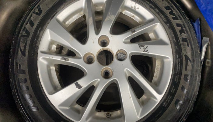 2013 Maruti Swift ZXI, Petrol, Manual, 81,990 km, Spare Tyre