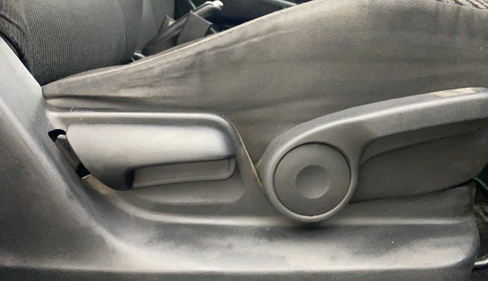 2013 Maruti Swift ZXI, Petrol, Manual, 81,990 km, Driver Side Adjustment Panel