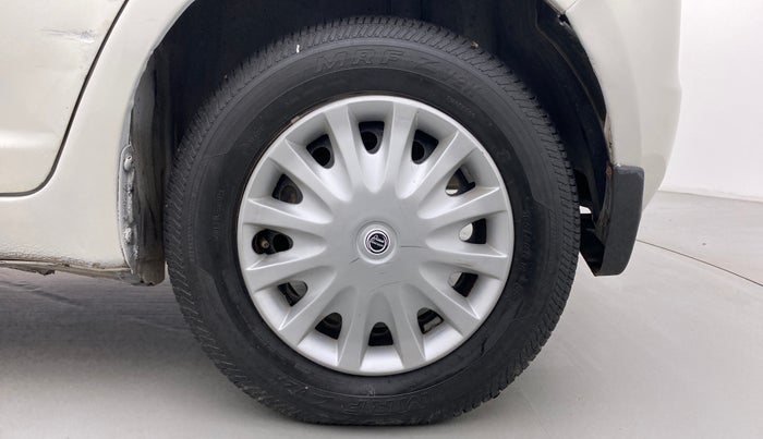 2009 Maruti Swift VXI 1.3, Petrol, Manual, 49,410 km, Left Rear Wheel