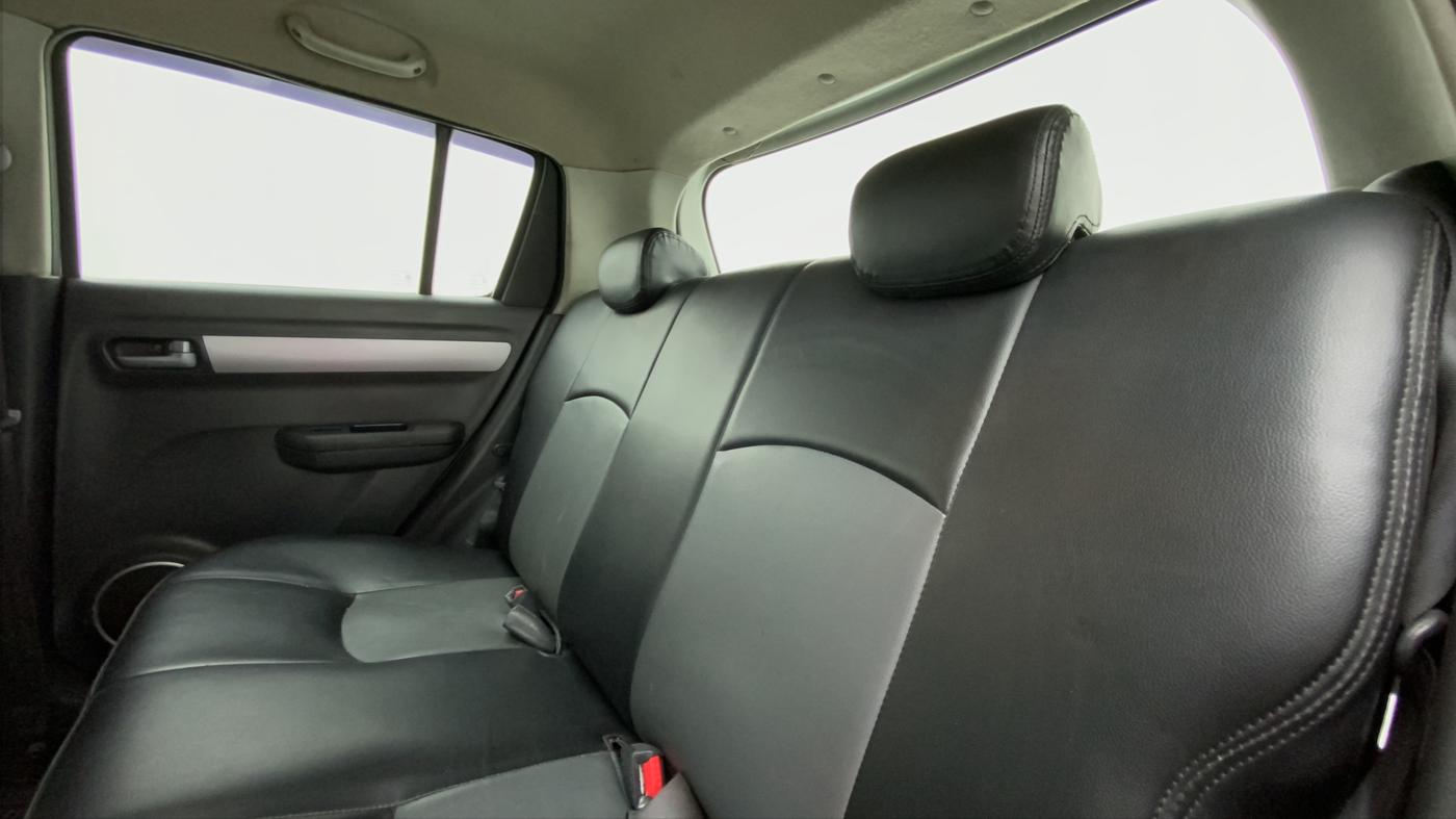 2009 Maruti Swift VXI 1.3, Petrol, Manual, 49,410 km, Right Side Rear Door Cabin