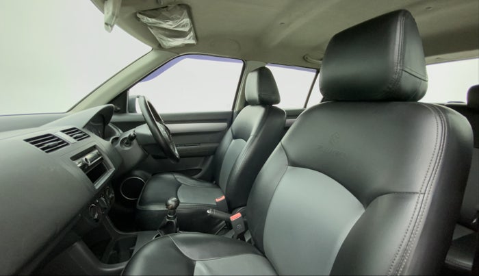 2009 Maruti Swift VXI 1.3, Petrol, Manual, 49,410 km, Right Side Front Door Cabin