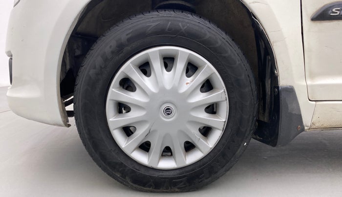 2009 Maruti Swift VXI 1.3, Petrol, Manual, 49,410 km, Left Front Wheel