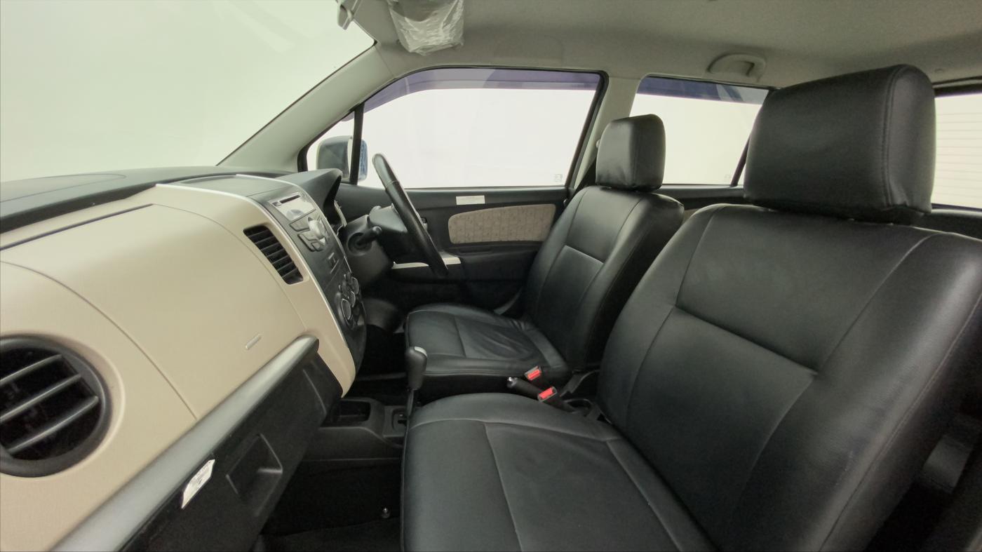 2016 Maruti Wagon R 1.0 VXI AMT, Petrol, Automatic, 89,079 km, Right Side Front Door Cabin
