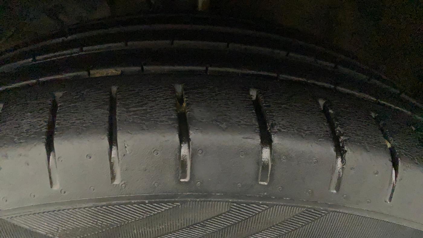 2019 Toyota Glanza G CVT, Petrol, Automatic, 16,870 km, Right Front Tyre Tread
