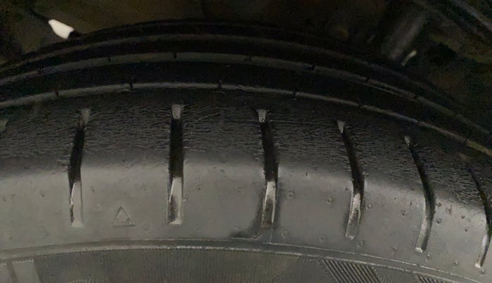 2019 Toyota Glanza G CVT, Petrol, Automatic, 16,870 km, Right Rear Tyre Tread