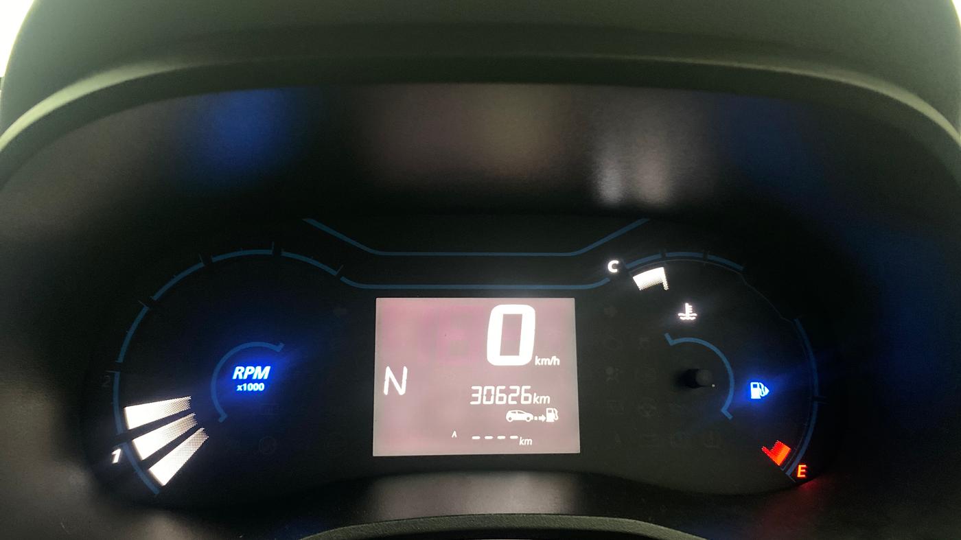 2020 Renault Kwid RXT 1.0 AMT (O), Petrol, Automatic, 30,626 km, Odometer Image