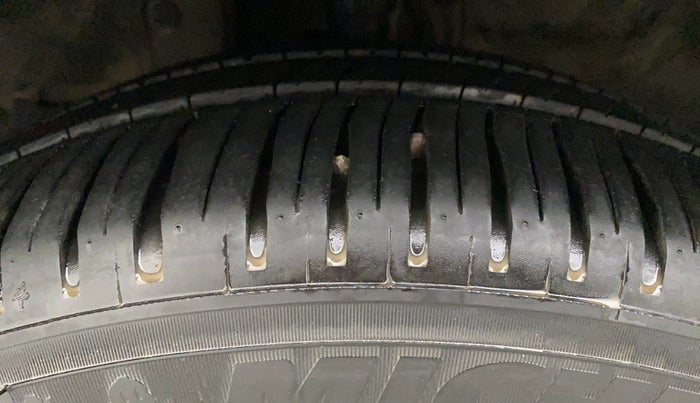 2017 Honda City 1.5L I-VTEC VX CVT, Petrol, Automatic, 39,832 km, Left Front Tyre Tread