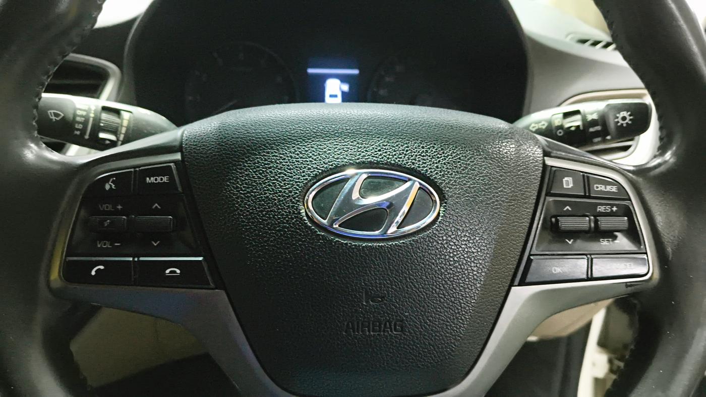 2018 Hyundai Verna 1.6 VTVT SX O, Petrol, Manual, 89,867 km, Adaptive Cruise Control
