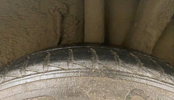 2021 Hyundai GRAND I10 NIOS MAGNA AMT 1.2 KAPPA VTVT, Petrol, Automatic, 66,481 km, Left Rear Tyre Tread