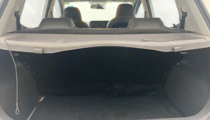 2021 Hyundai GRAND I10 NIOS MAGNA AMT 1.2 KAPPA VTVT, Petrol, Automatic, 66,481 km, Boot Inside