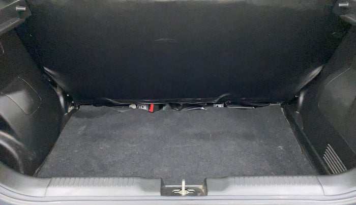 2020 Maruti Swift VXI, Petrol, Manual, 60,134 km, Boot Inside