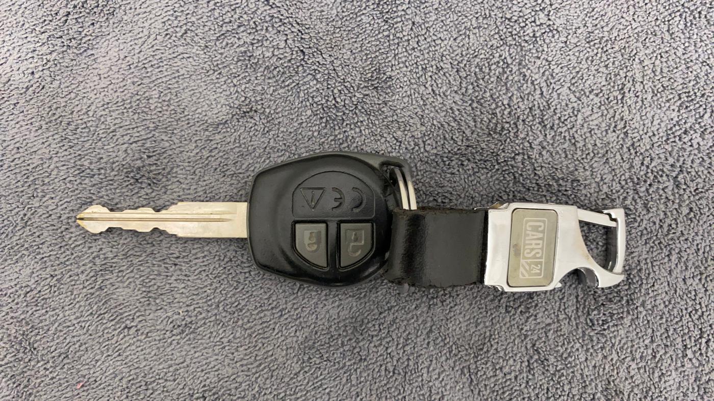 2020 Maruti Swift VXI, Petrol, Manual, 60,134 km, Key Close Up
