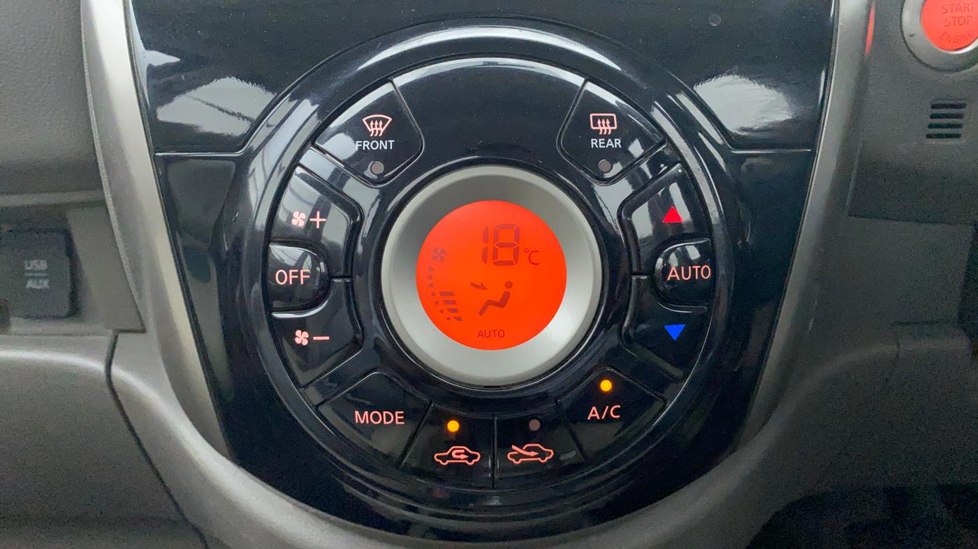 2014 Nissan Micra XV CVT, Petrol, Automatic, 60,934 km, Automatic Climate Control