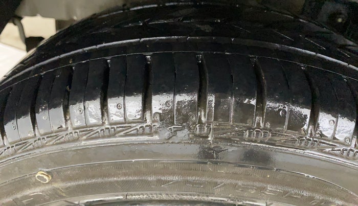 2024 Tata TIGOR  XZA CNG, CNG, Automatic, 25,474 km, Right Rear Tyre Tread