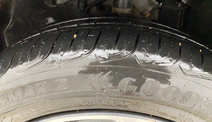 2022 Tata ALTROZ XZA, Petrol, Automatic, 27,042 km, Left Front Tyre Tread