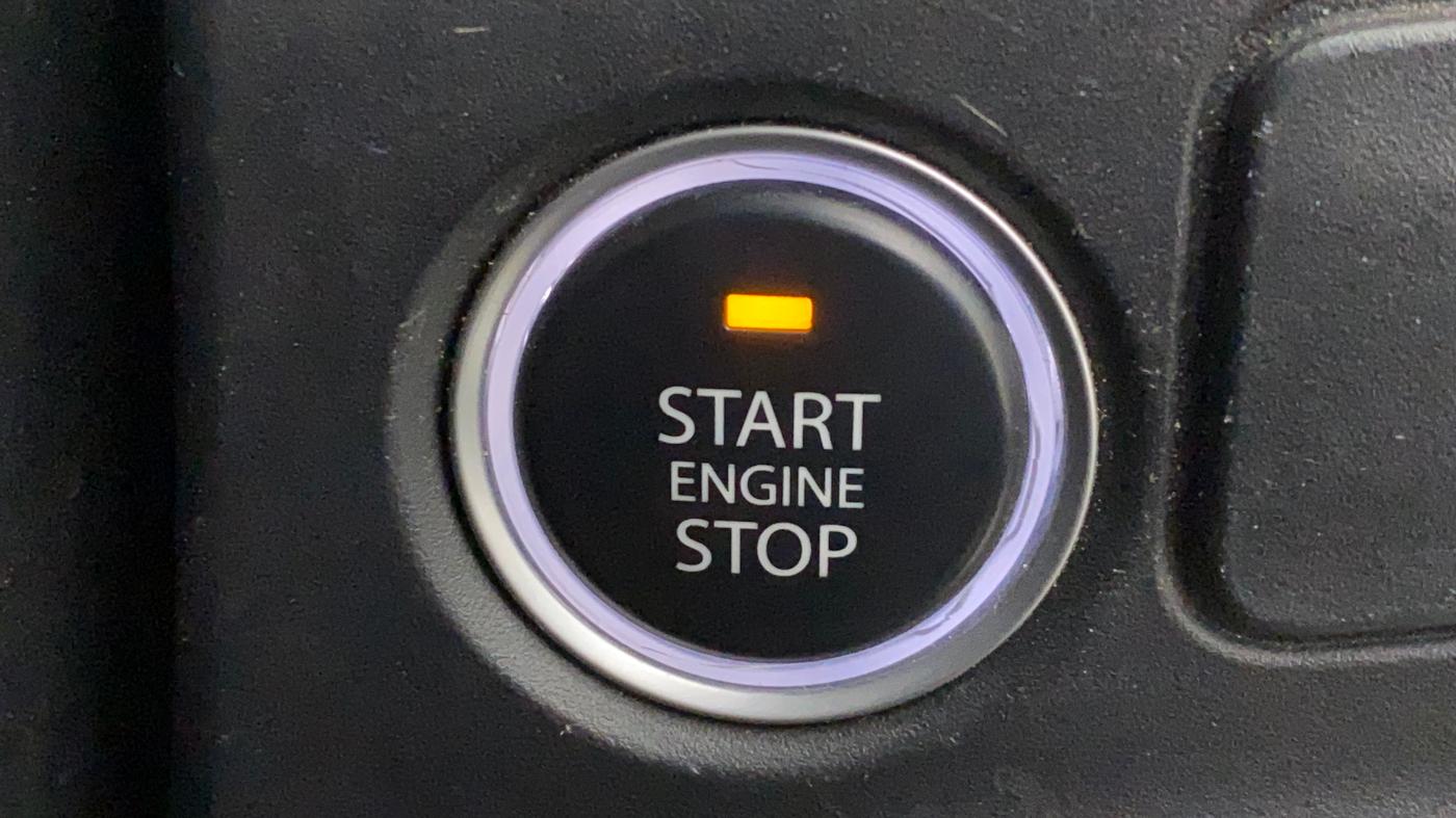 2022 Tata ALTROZ XZA, Petrol, Automatic, 27,042 km, Keyless Start/ Stop Button
