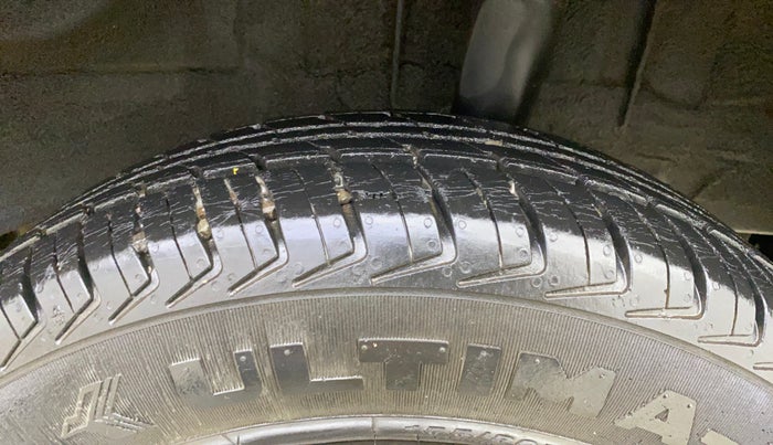 2017 Renault Kwid CLIMBER 1.0, Petrol, Manual, 70,742 km, Left Rear Tyre Tread