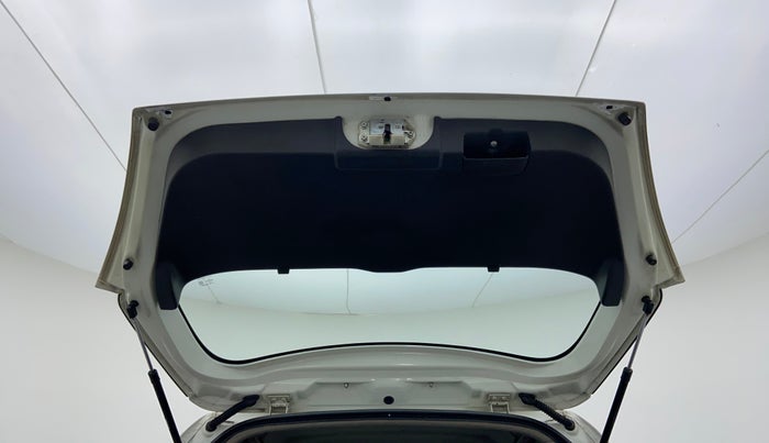 2010 Maruti Swift LXI, Petrol, Manual, 87,516 km, Boot Door Open