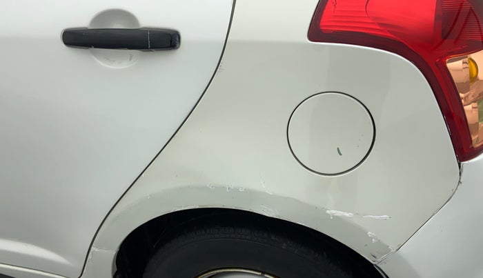 2010 Maruti Swift LXI, Petrol, Manual, 87,516 km, Left quarter panel - Slightly dented