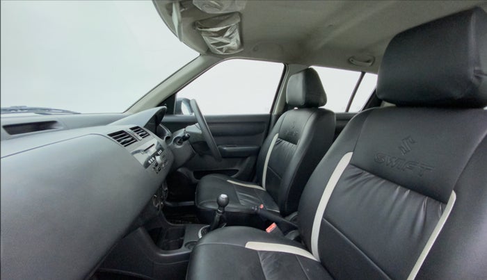 2010 Maruti Swift LXI, Petrol, Manual, 87,516 km, Right Side Front Door Cabin