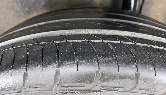 2020 Honda Civic ZX CVT PETROL, Petrol, Automatic, 12,242 km, Left Rear Tyre Tread