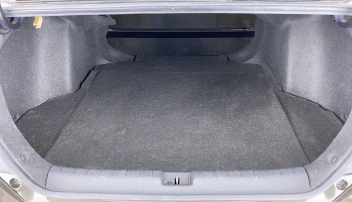 2020 Honda Civic ZX CVT PETROL, Petrol, Automatic, 12,242 km, Boot Inside