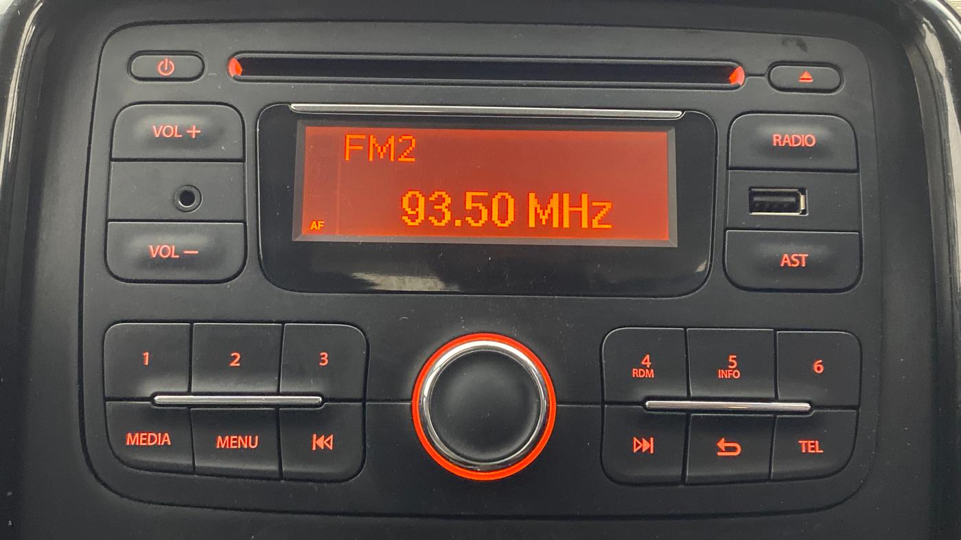 2014 Renault Duster RXL PLUS DIESEL 85, Diesel, Manual, 57,266 km, Infotainment System