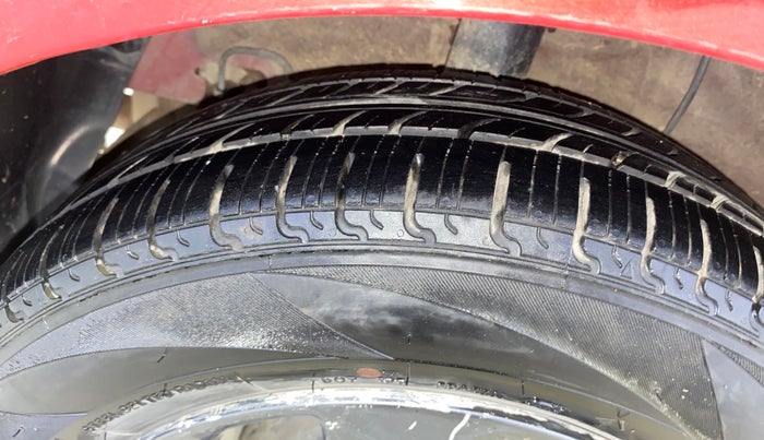 2018 Hyundai Grand i10 SPORTZ 1.2 KAPPA VTVT DUAL TONE, Petrol, Manual, 53,108 km, Right Rear Tyre Tread