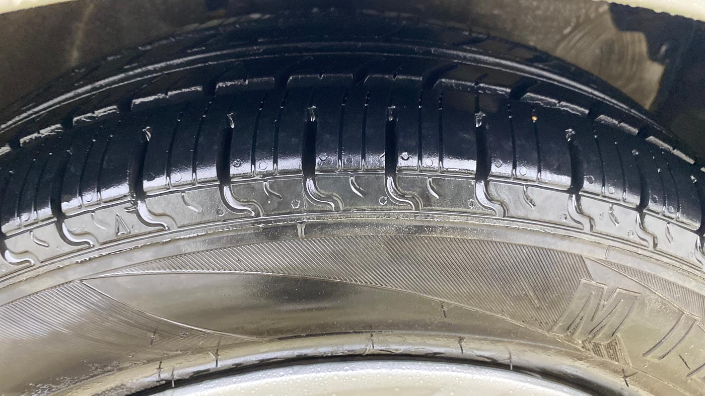 2018 Maruti Celerio ZXI, Petrol, Manual, 76,008 km, Right Front Tyre Tread