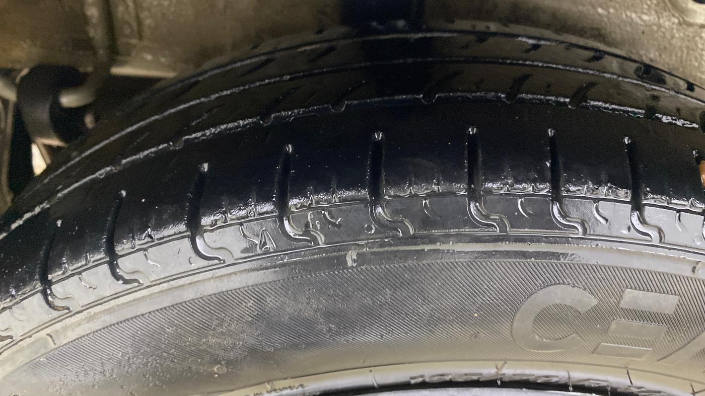 2018 Maruti Celerio ZXI, Petrol, Manual, 76,008 km, Right Rear Tyre Tread