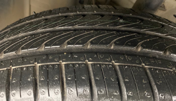 2014 Nissan Micra XV CVT, Petrol, Automatic, 50,219 km, Left Front Tyre Tread