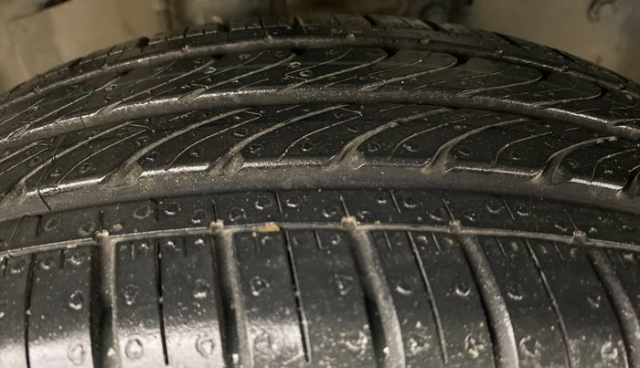 2014 Nissan Micra XV CVT, Petrol, Automatic, 50,219 km, Right Front Tyre Tread