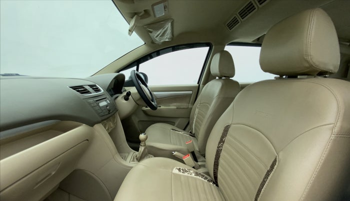 2014 Maruti Ertiga VXI, Petrol, Manual, 1,03,085 km, Right Side Front Door Cabin