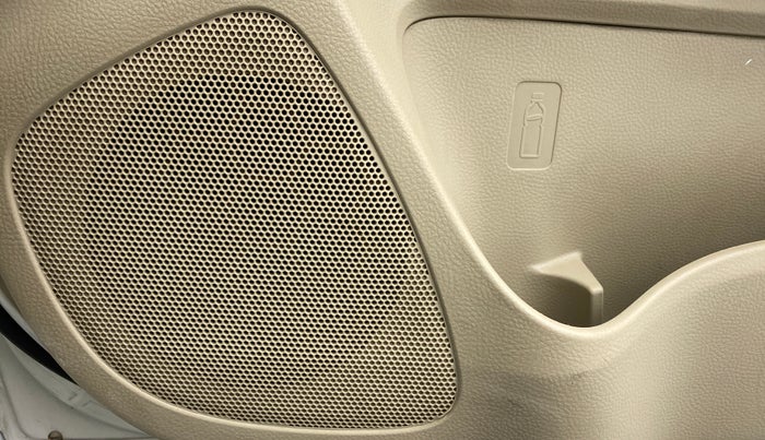 2014 Maruti Ertiga VXI, Petrol, Manual, 1,03,085 km, Speaker