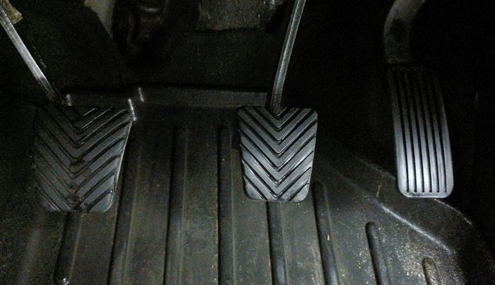 2021 KIA SELTOS HTX ANNIVERSARY EDITION 1.5 DIESEL, Diesel, Manual, 1,15,492 km, Pedals