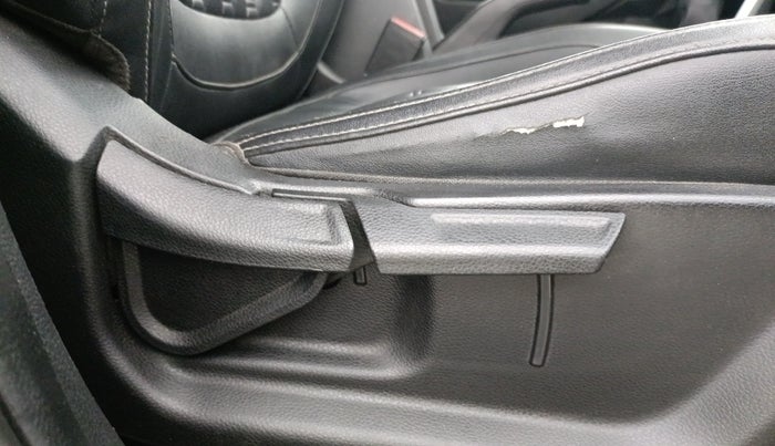 2021 KIA SELTOS HTX ANNIVERSARY EDITION 1.5 DIESEL, Diesel, Manual, 1,15,492 km, Driver Side Adjustment Panel