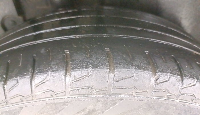 2021 KIA SELTOS HTX ANNIVERSARY EDITION 1.5 DIESEL, Diesel, Manual, 1,15,492 km, Right Rear Tyre Tread