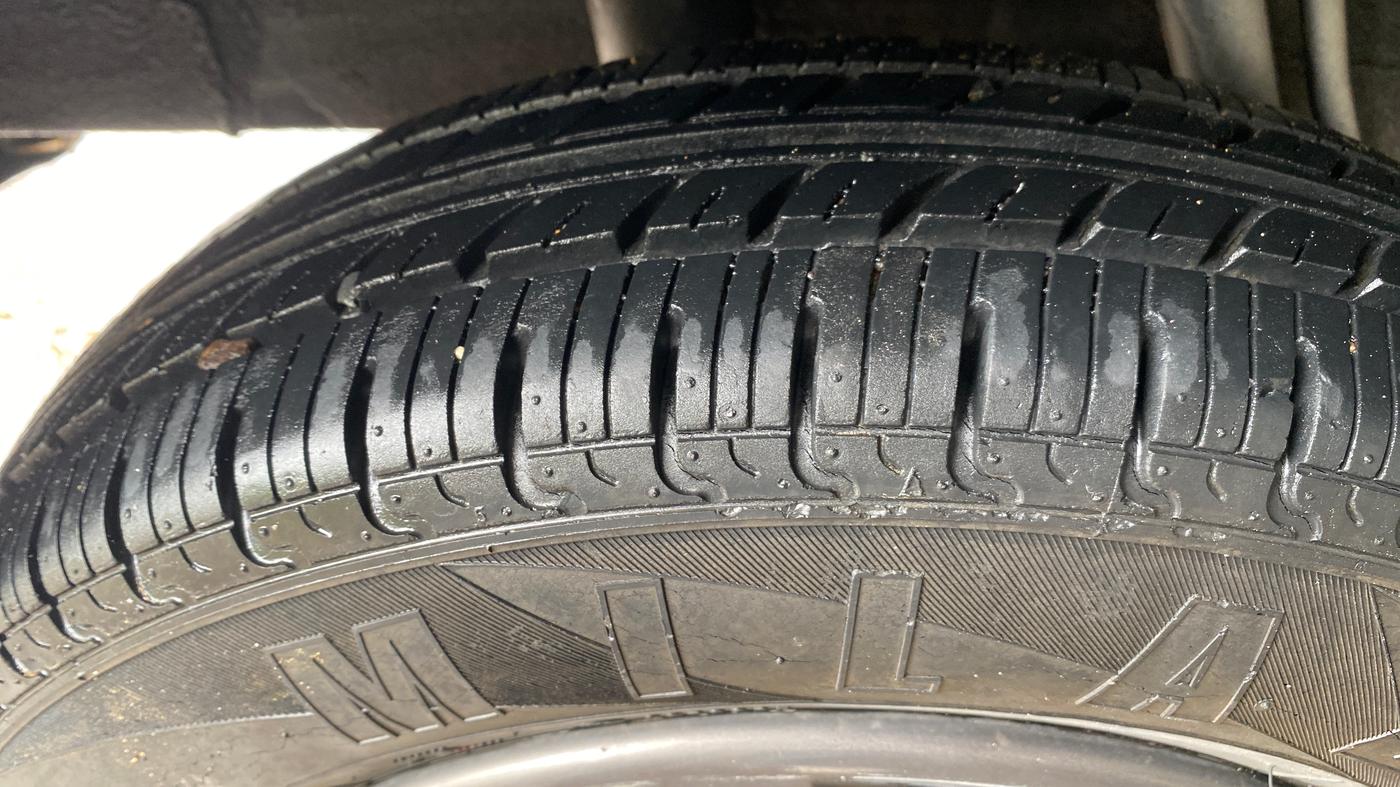 2016 Renault Kwid RXT 1.0, Petrol, Manual, 22,222 km, Right Rear Tyre Tread