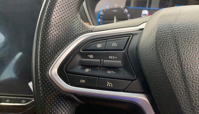 2021 MG HECTOR PLUS SHARP 1.5 PETROL TURBO HYBRID MT 6-STR, Petrol, Manual, 49,178 km, Adaptive Cruise Control