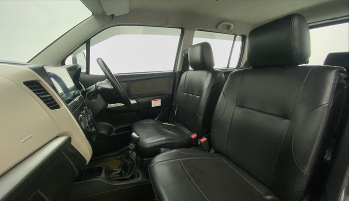 2016 Maruti Wagon R 1.0 LXI CNG, CNG, Manual, 55,511 km, Right Side Front Door Cabin