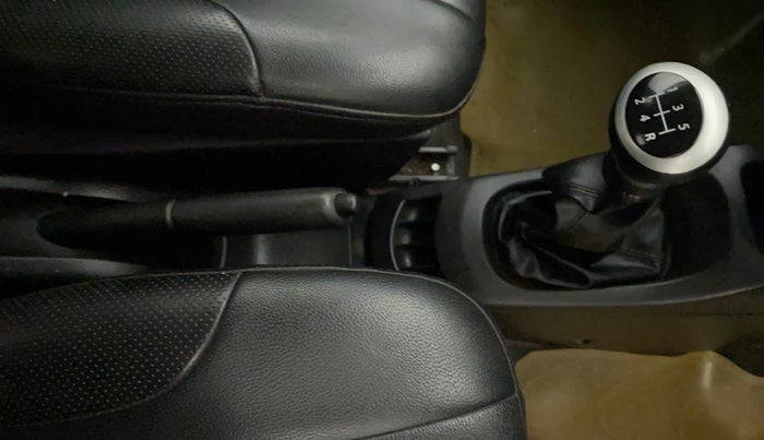 2016 Maruti Wagon R 1.0 LXI CNG, CNG, Manual, 55,511 km, Gear Lever