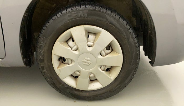 2016 Maruti Wagon R 1.0 LXI CNG, CNG, Manual, 55,511 km, Right Front Wheel