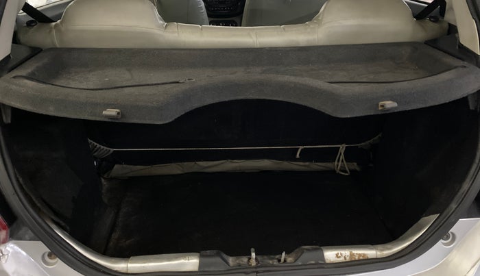 2016 Tata Tiago XZ PETROL, Petrol, Manual, 58,494 km, Boot Inside