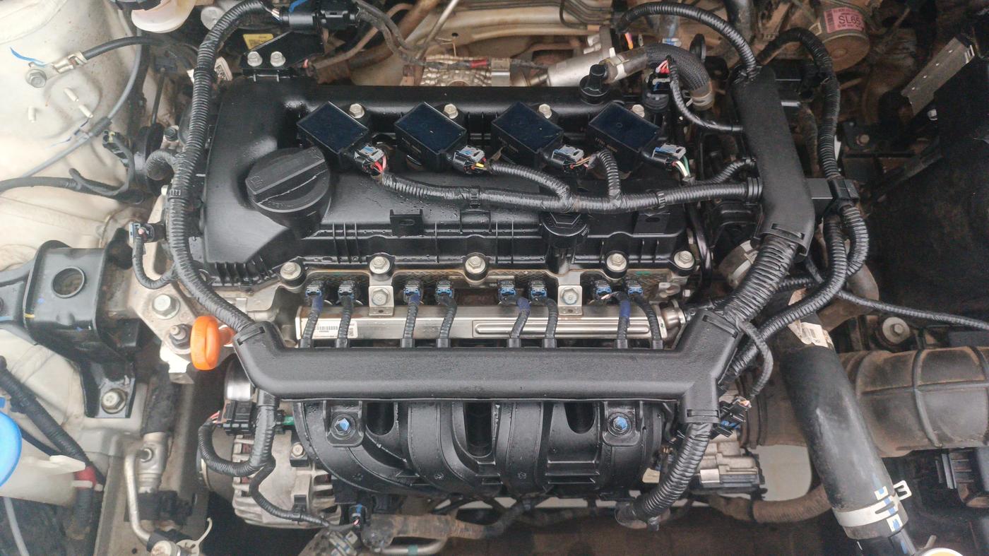 2022 Hyundai NEW I20 ASTA 1.2 MT, Petrol, Manual, 43,102 km, Engine View